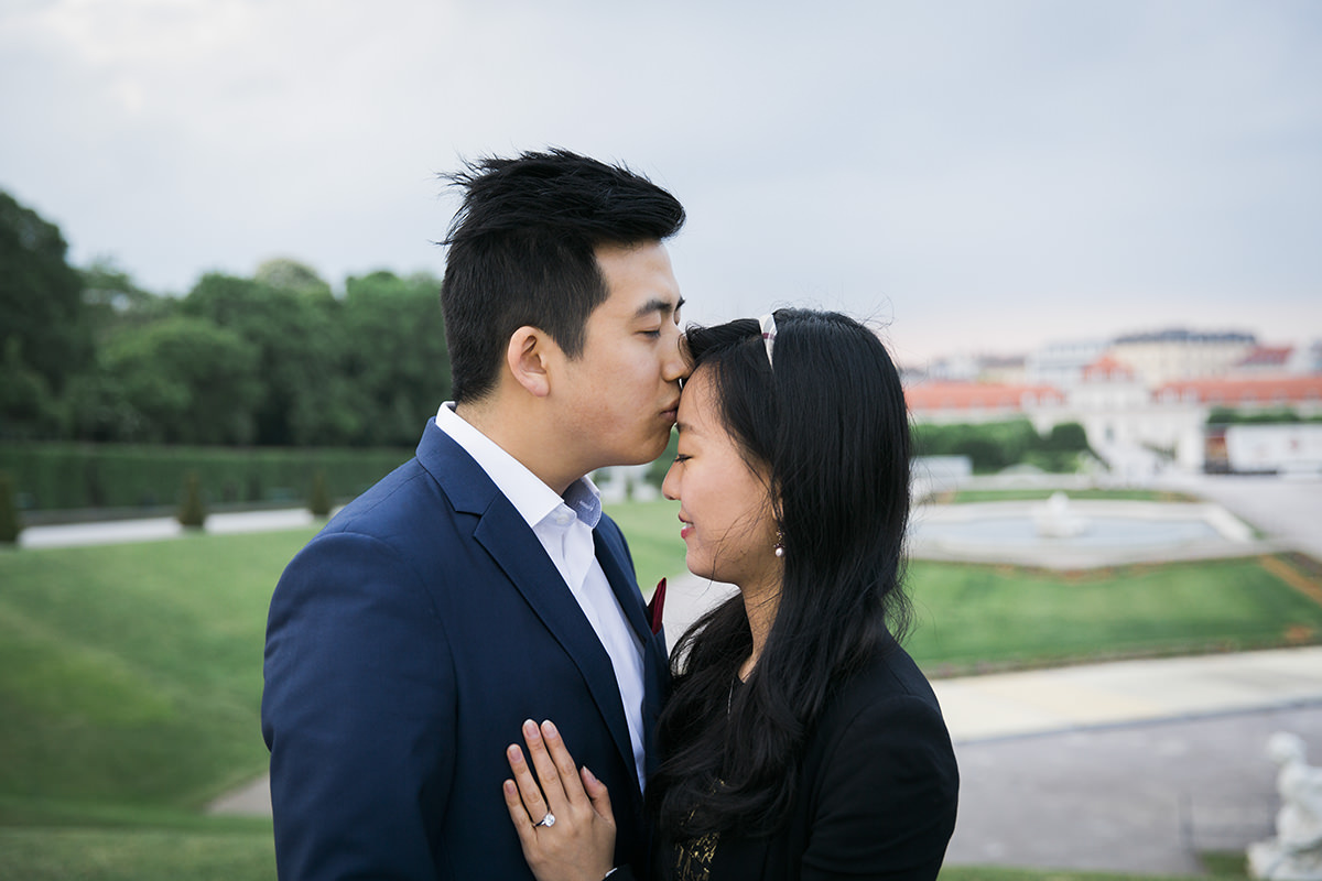 proposal-engagement-session-viena-Fiona-Theo11