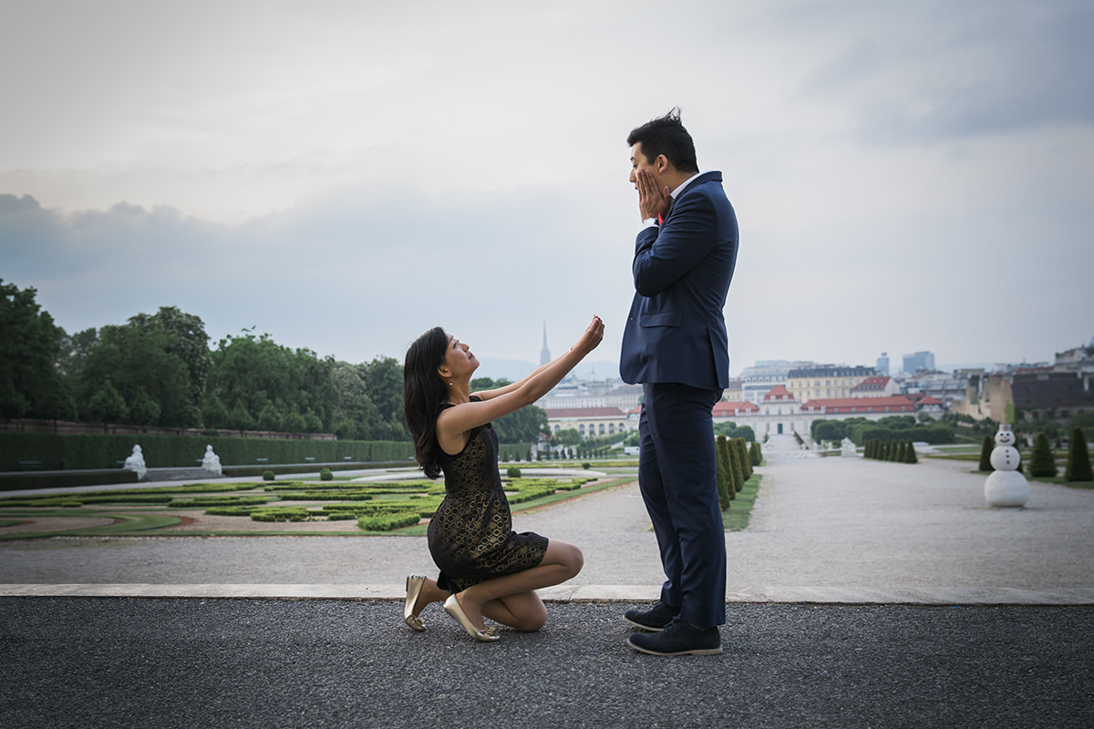 proposal-engagement-session-viena-Fiona-Theo34