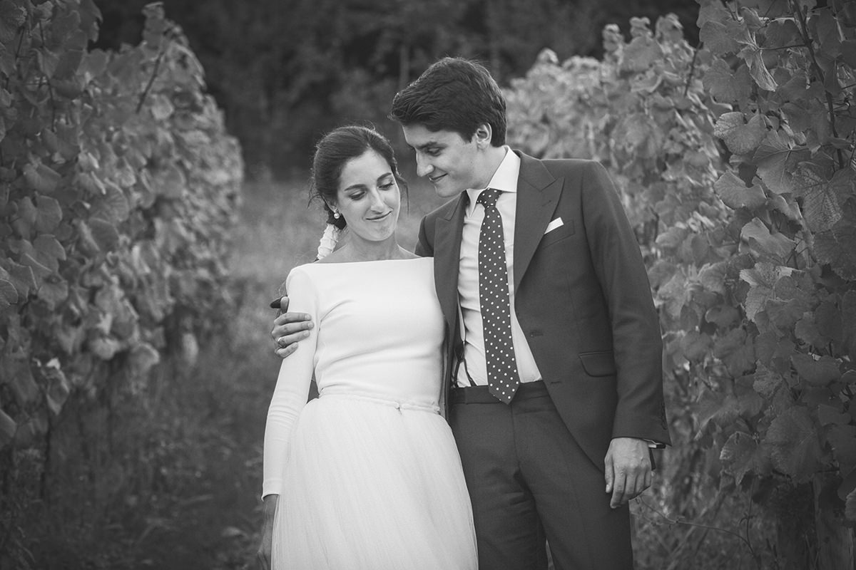 Paula-Borja_couple_photography_bilbao_azurmendi_14